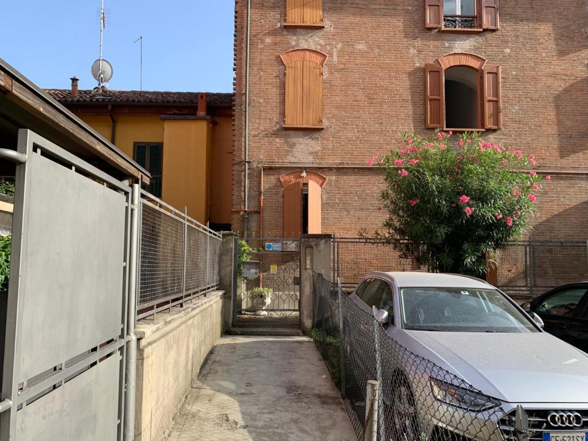 Casina Delle Rose Lejlighed Bologna Eksteriør billede